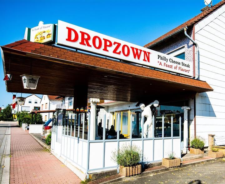Dropzown