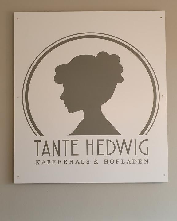 Tante Hedwig
