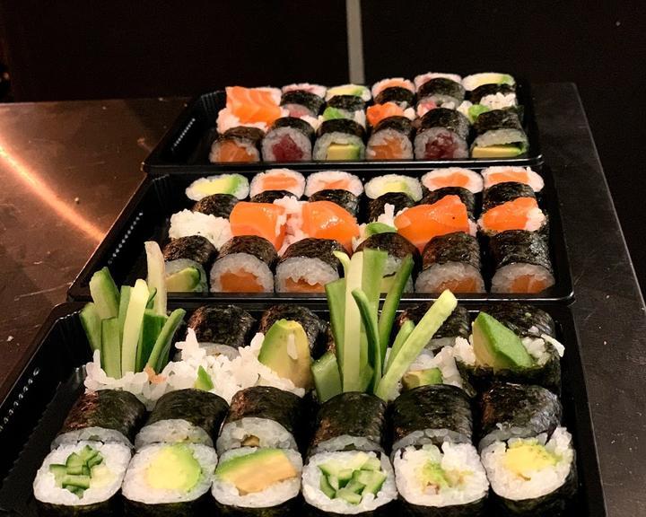 Onami Sushi Modern Kitchen